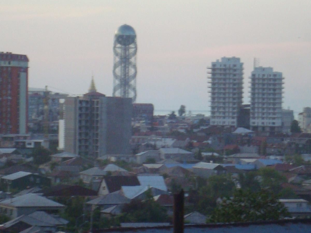 Проживание в семье Batumgora House Батуми-11