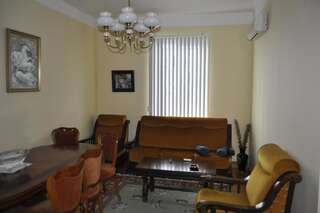 Проживание в семье Batumgora House Батуми Дом с 4 спальнями-18