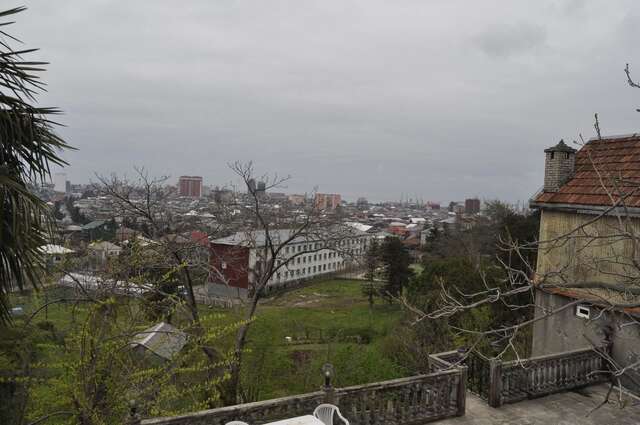 Проживание в семье Batumgora House Батуми-28